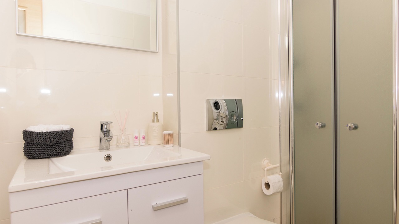 Photo of Bathroom in Nachlaot