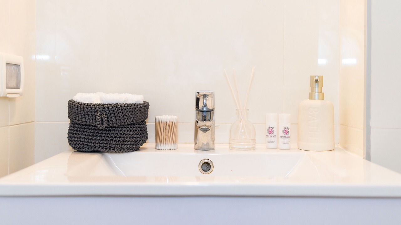 Photo of Bathroom in Nachlaot