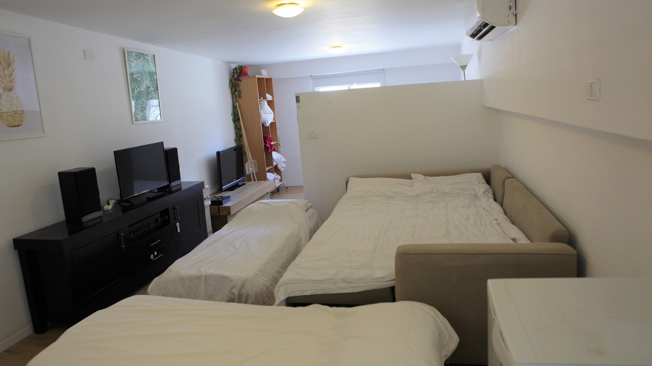 Photo of Bedroom in Kerem HaTeimanim