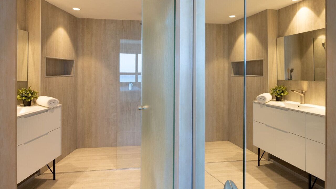 Photo of Bathroom in Tel Aviv Promenade