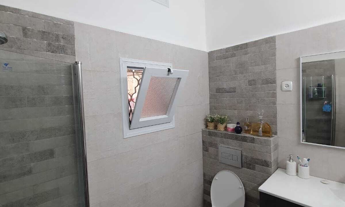 Photo of Bathroom in Haifa