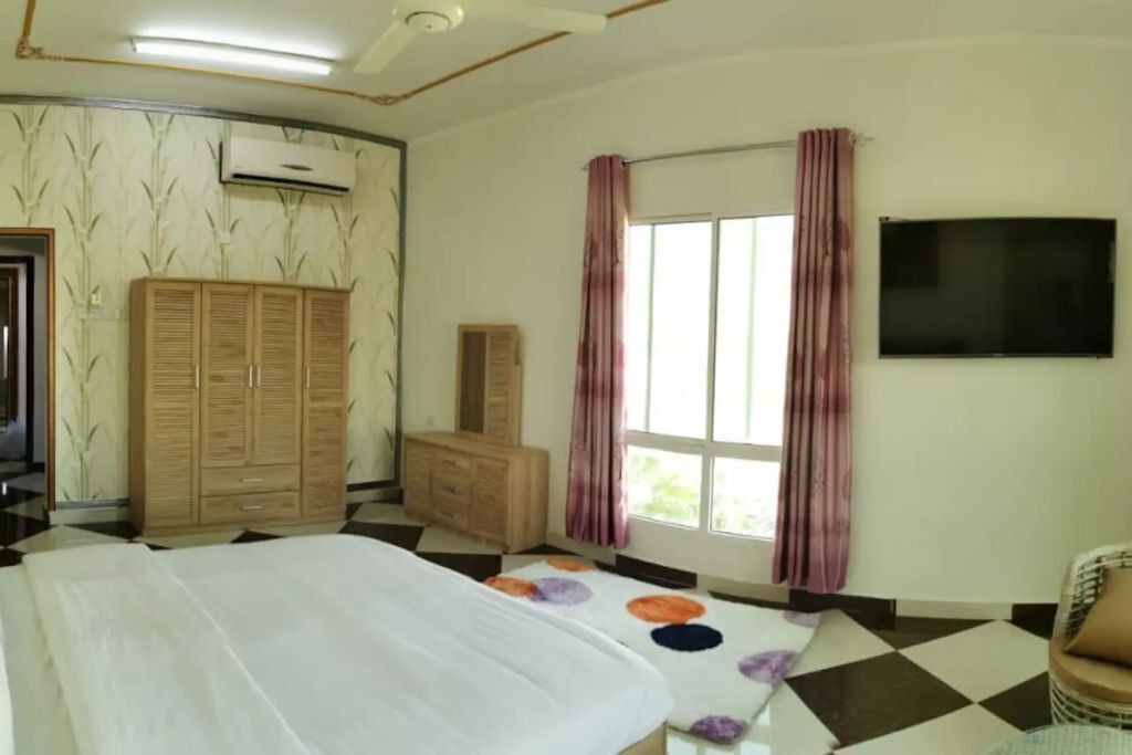 Photo of Bedroom in Al Hamra