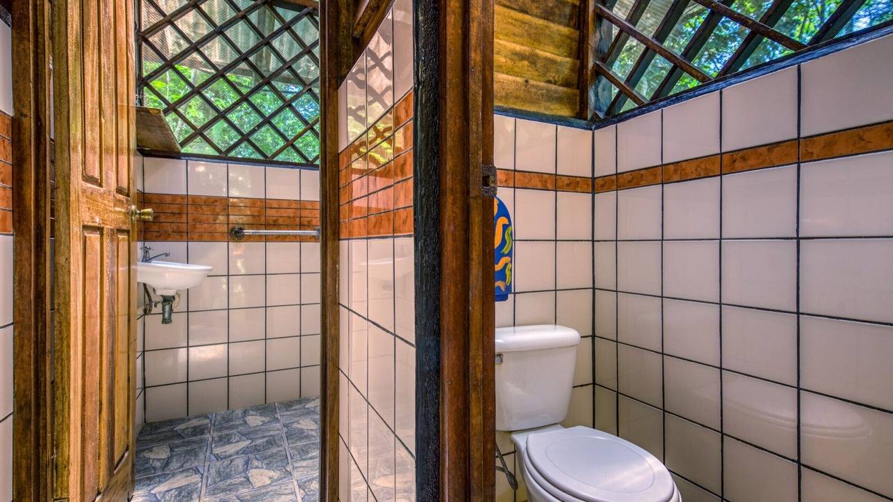Photo of Bathroom in Manzanillo