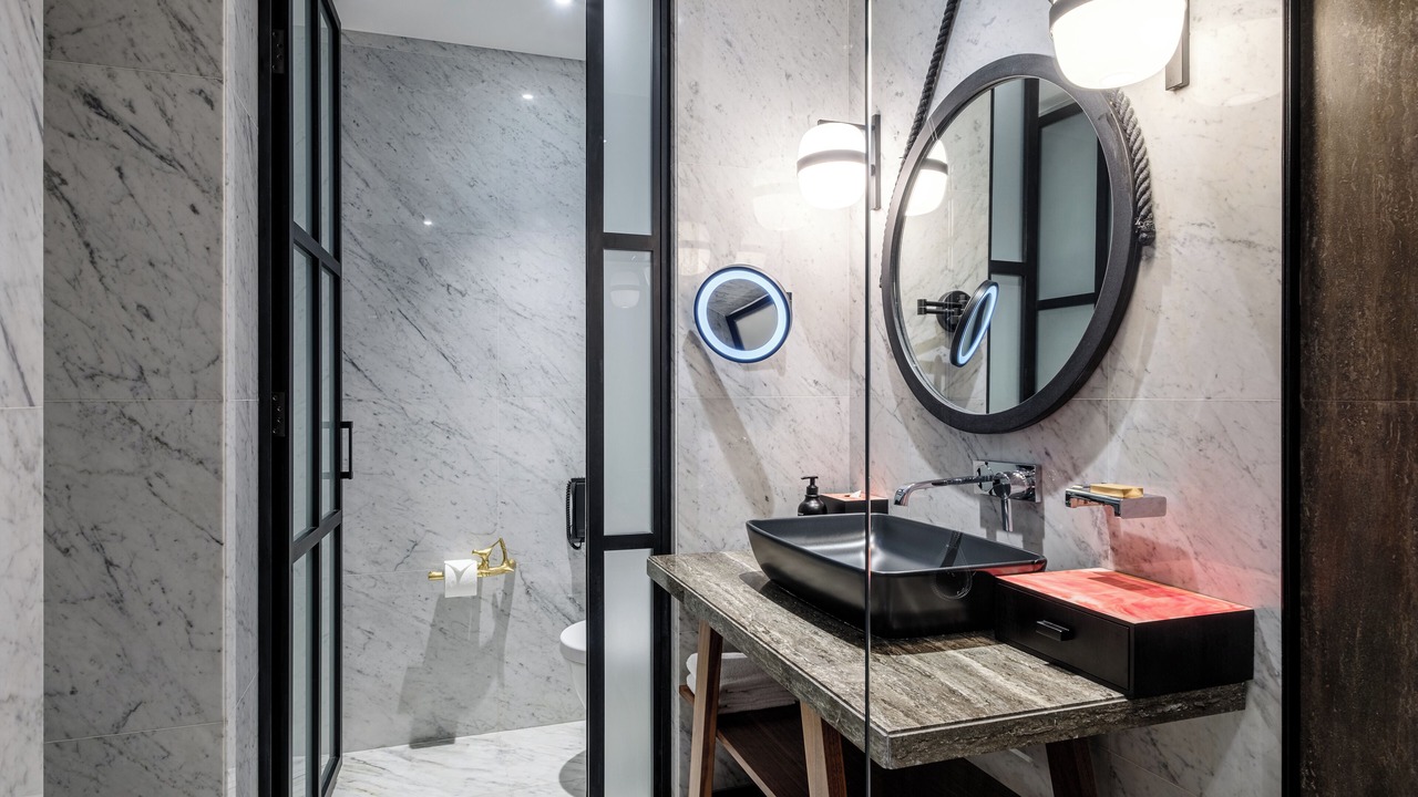 Photo of Bathroom in Palm Jumeirah