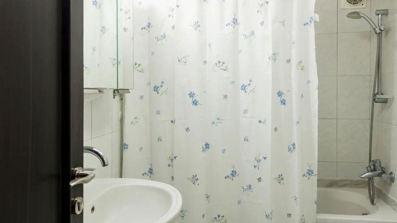 Photo of Bathroom in Ruwi