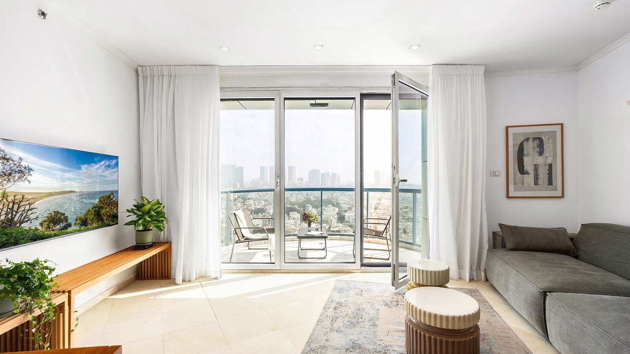 Photo of Livingroom in Tel Aviv Promenade