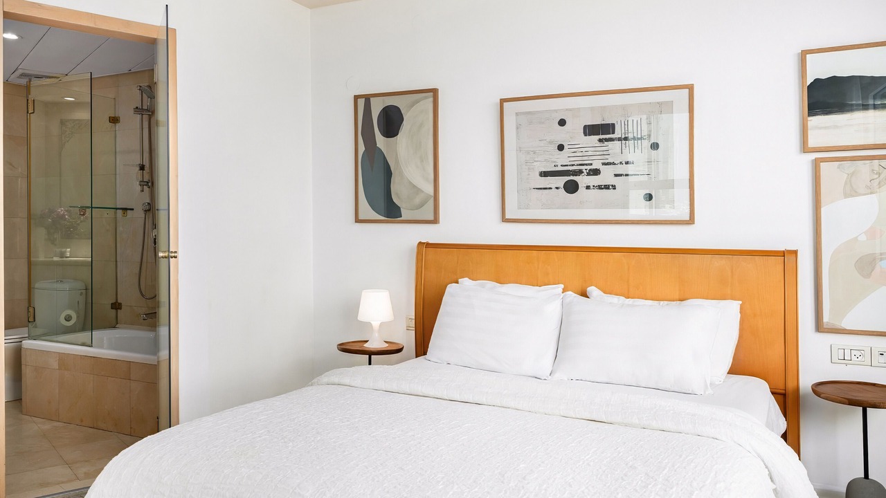Photo of Bedroom in Tel Aviv Promenade