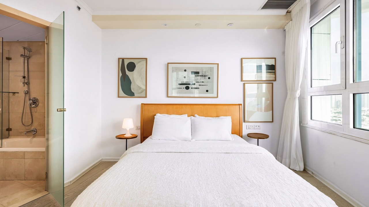 Photo of Bedroom in Tel Aviv Promenade