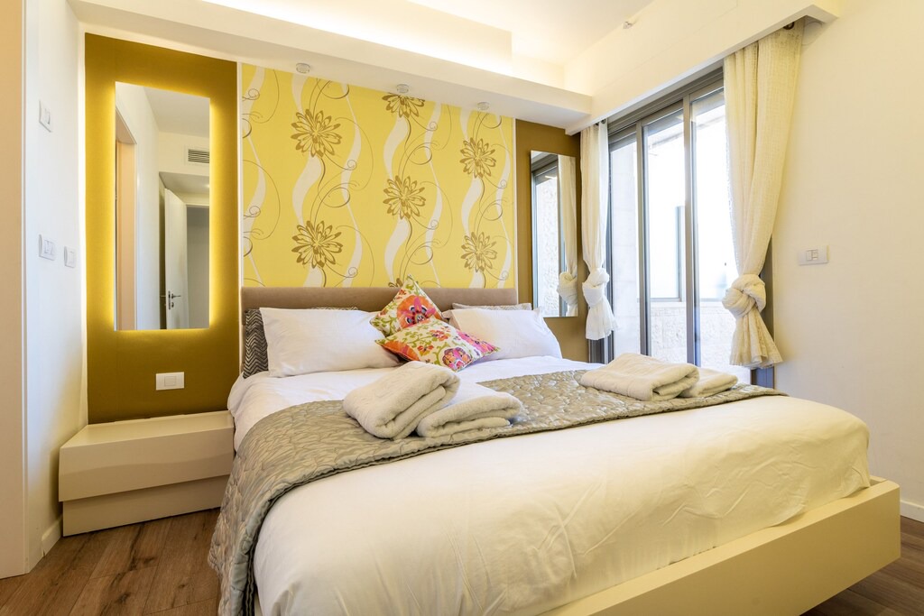 Photo of Bedroom in Jerusalem City Centre