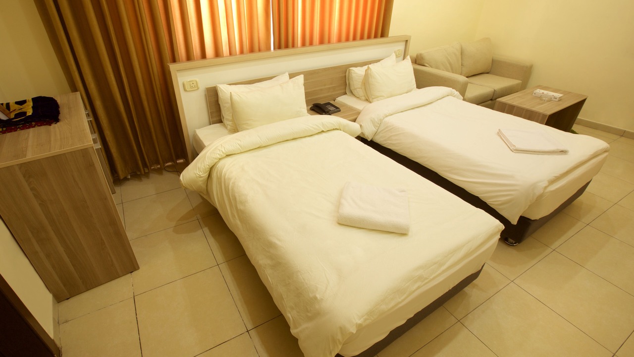 Photo of Bedroom in Al Jubeiha