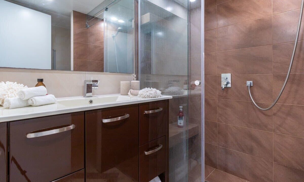 Photo of Bathroom in Mamilla