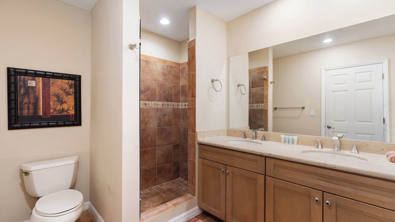 Photo of Bathroom in Coco