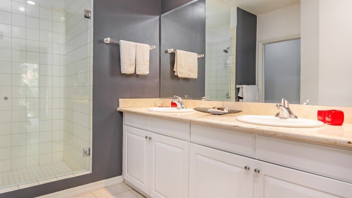 Photo of Bathroom in Coco