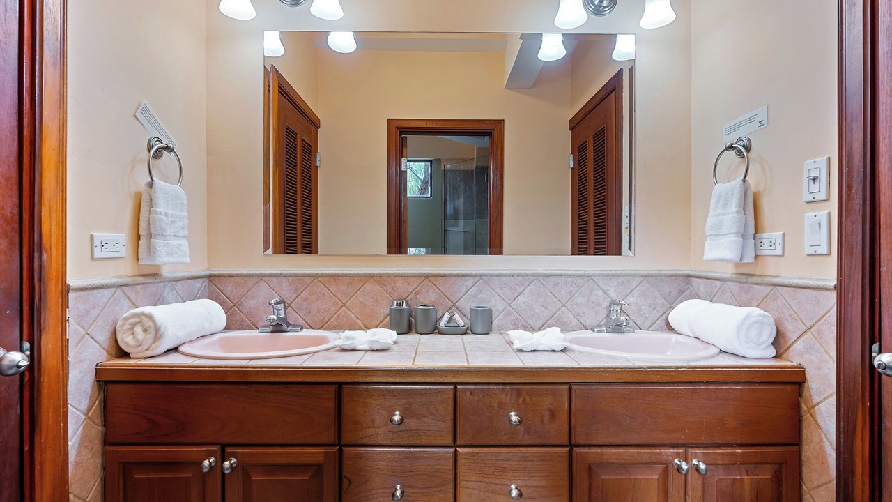 Photo of Bathroom in Tamarindo