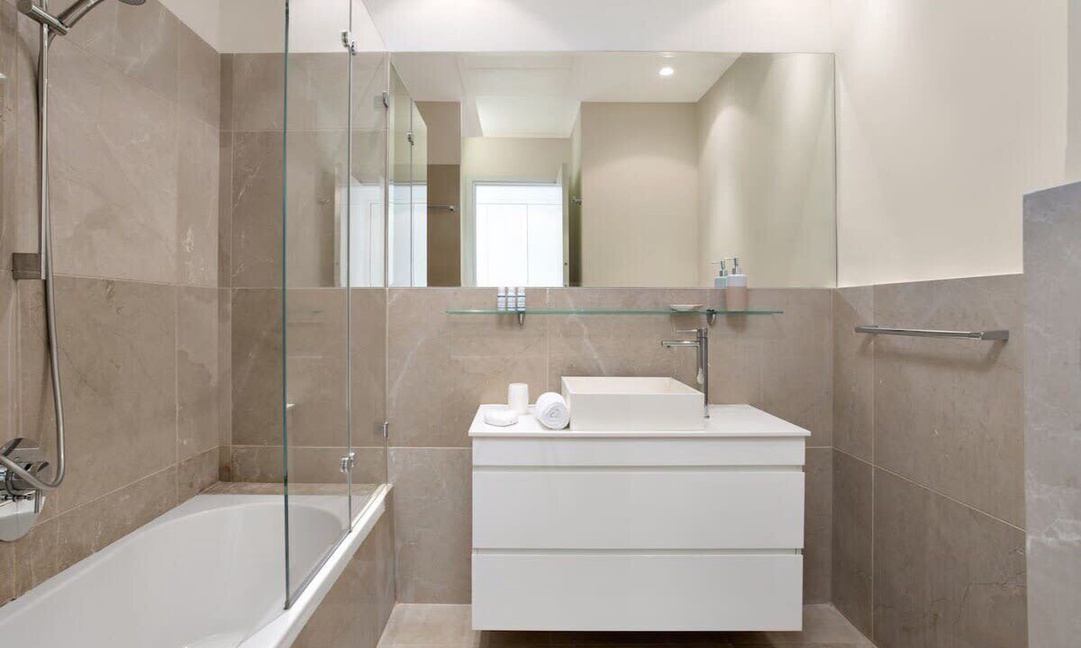 Photo of Bathroom in Tel Aviv City Center