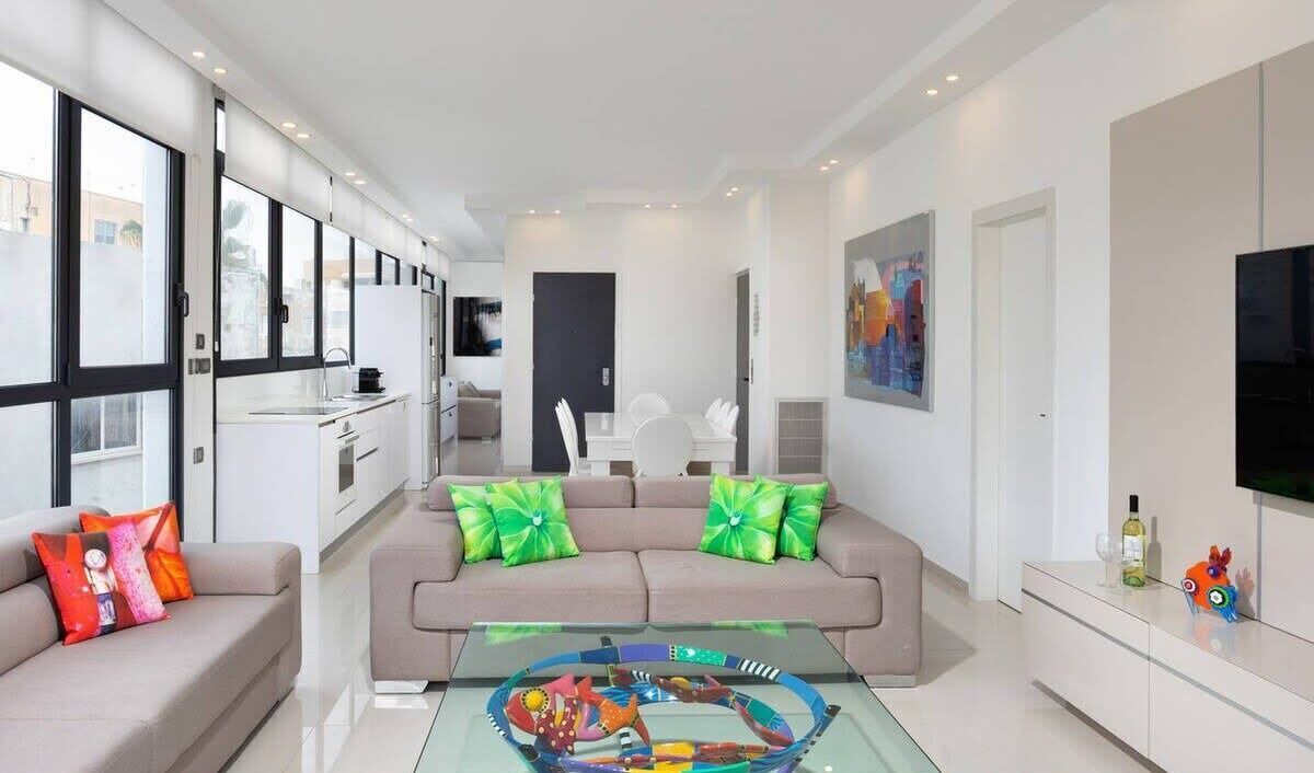 Photo of Livingroom in Tel Aviv