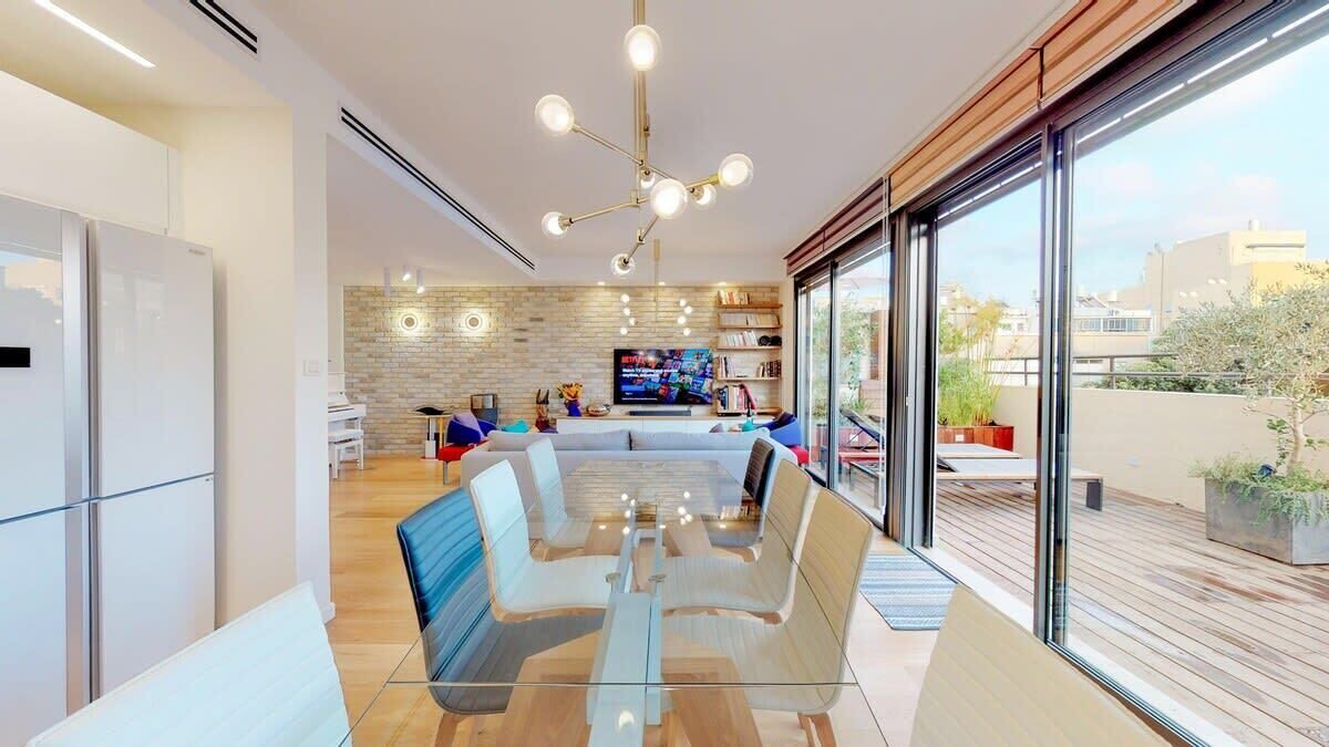Photo of Bedroom in Tel Aviv City Center