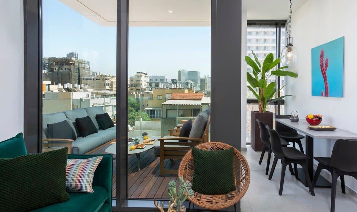 Photo of Livingroom in Kerem HaTeimanim