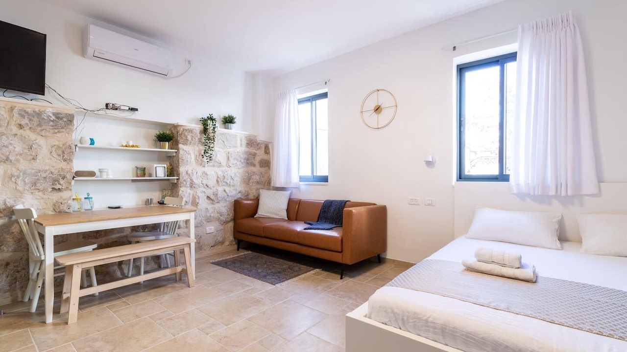 Photo of Bedroom in Rishon LeTsiyon