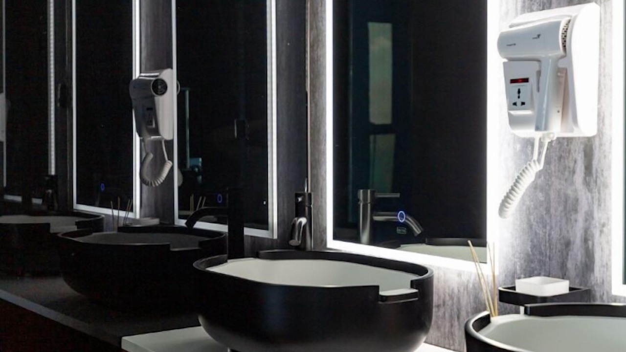 Photo of Bathroom in Bat Yam