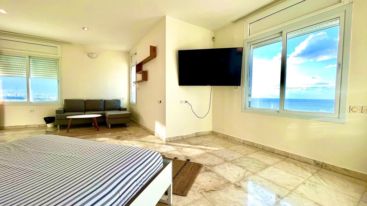 Photo of Bedroom in Tel Aviv Promenade