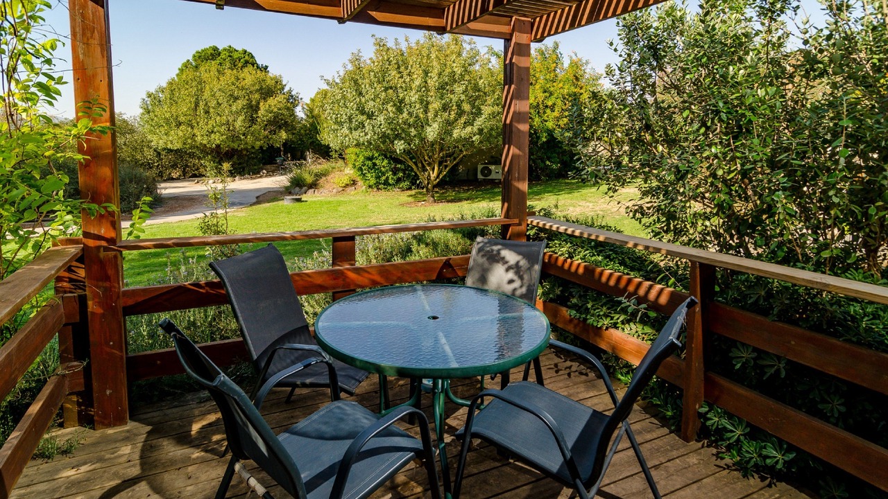 Photo of Patio Balcony in Lehavot HaBashan