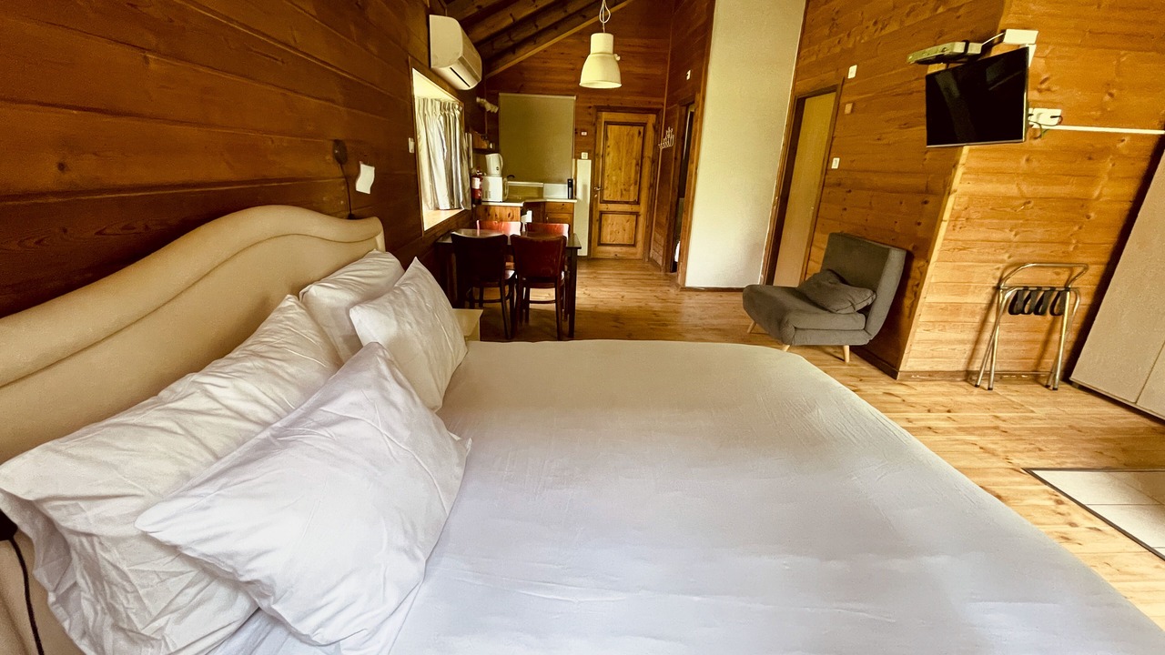 Photo of Bedroom in Lehavot HaBashan