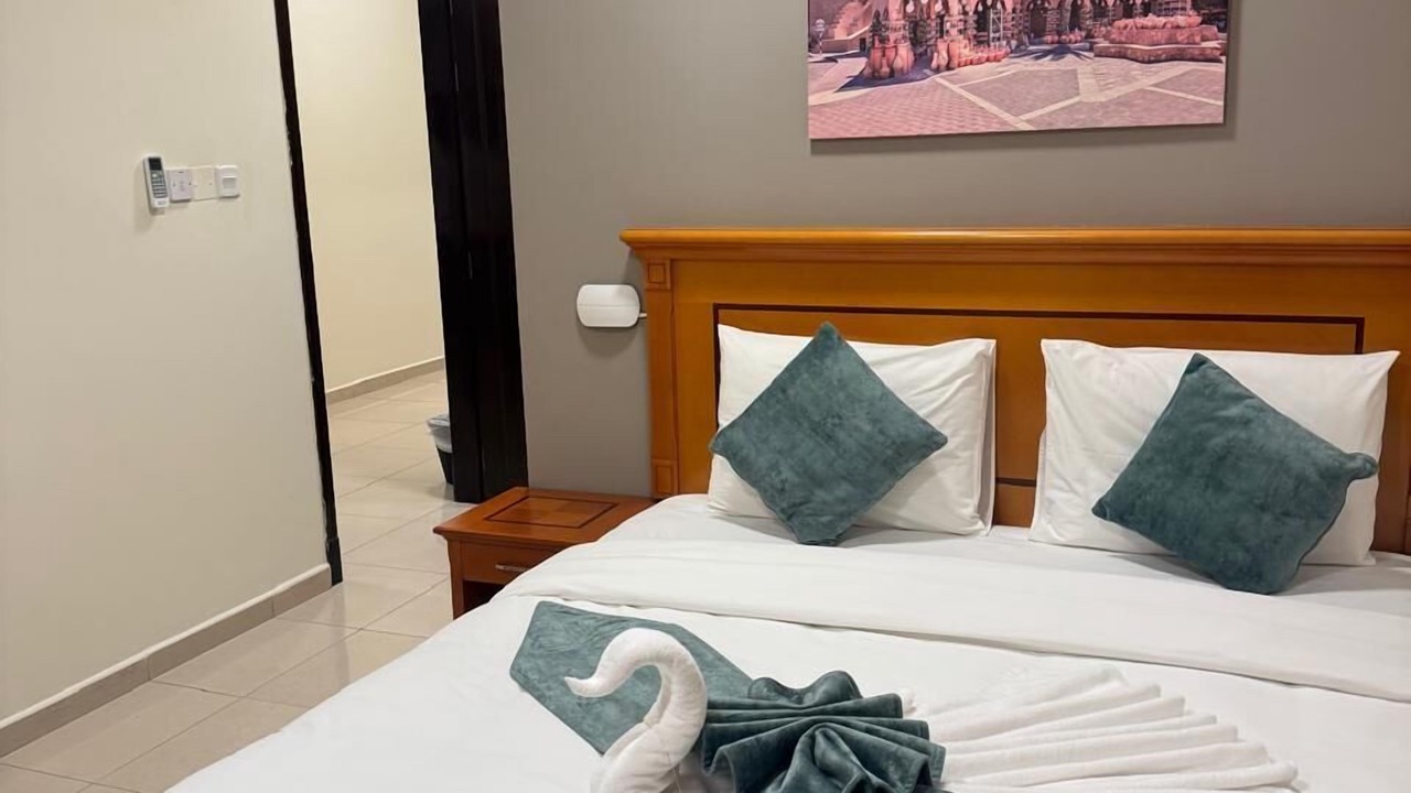 Photo of Bedroom in Azaiba