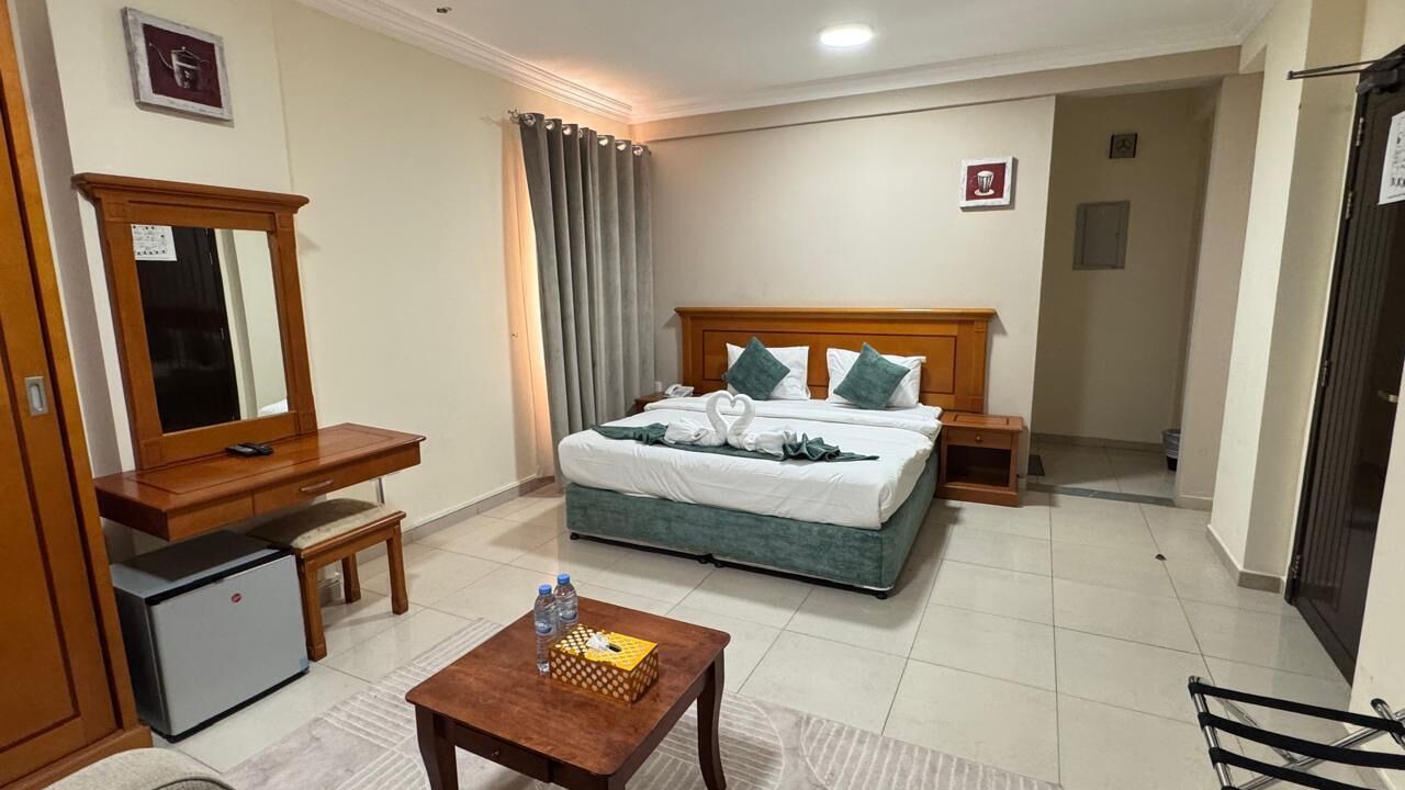Photo of Bedroom in Azaiba