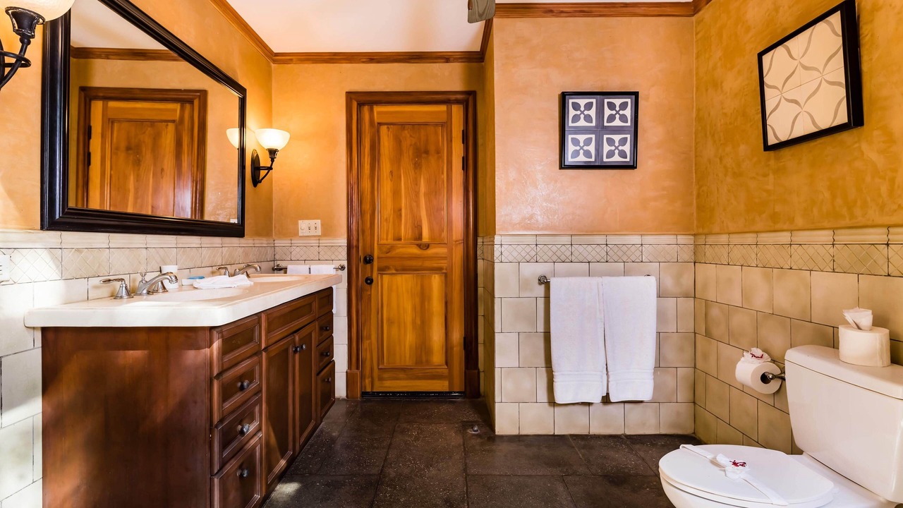 Photo of Bathroom in Playa Langosta
