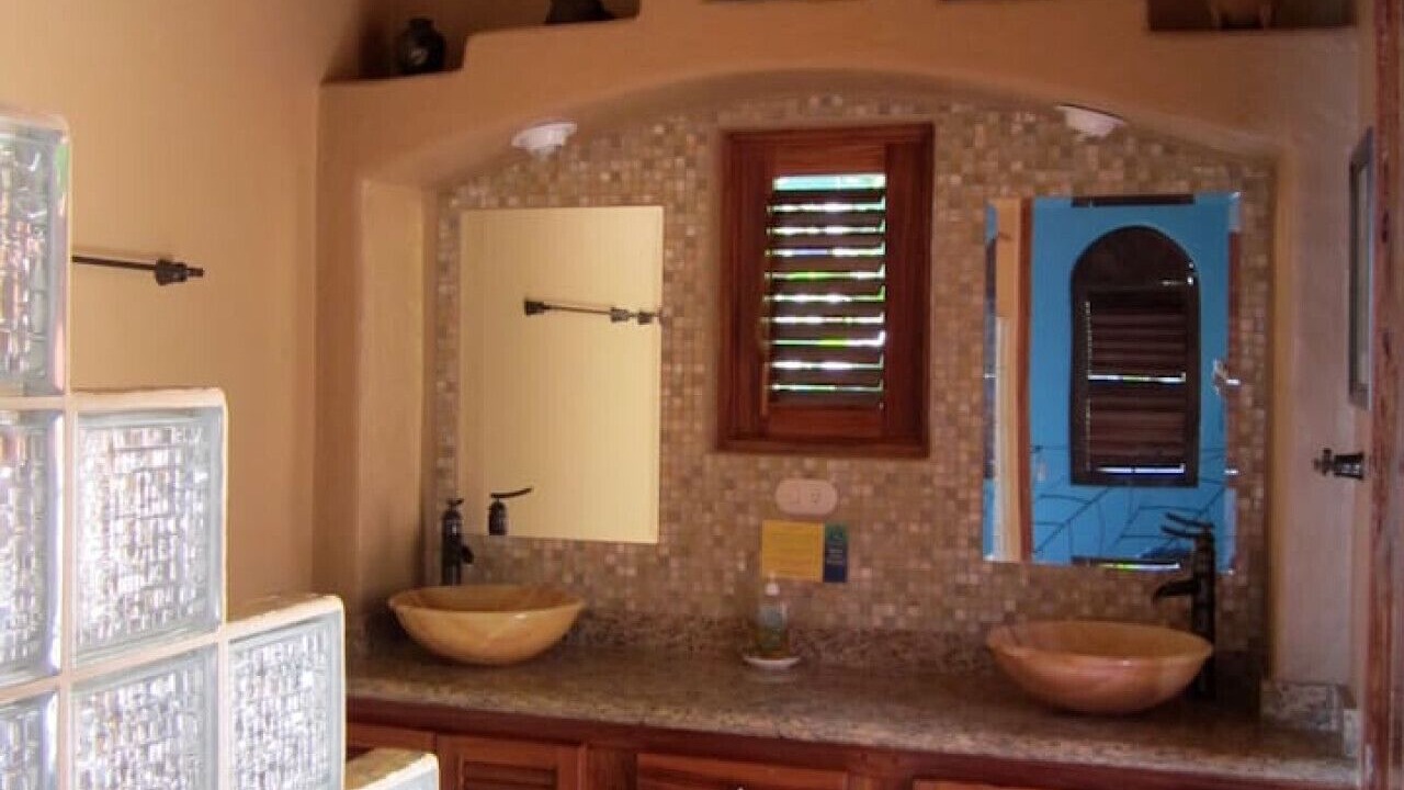 Photo of Bathroom in Cabo Matapalo