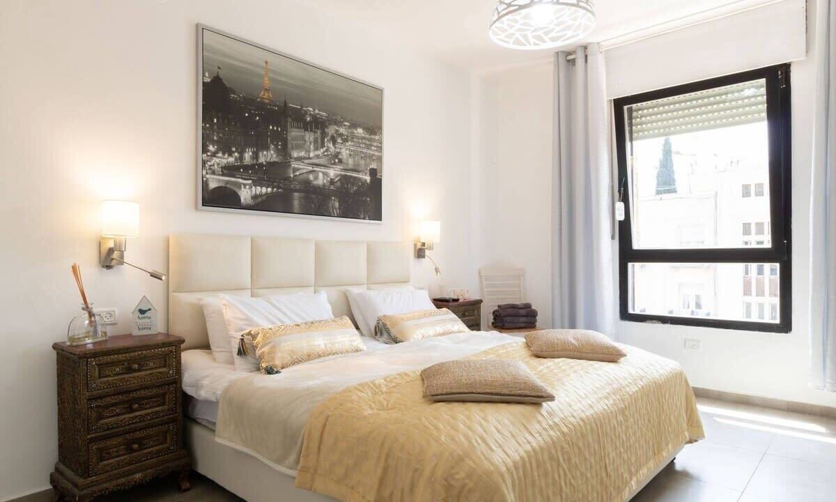 Photo of Bedroom in Mamilla