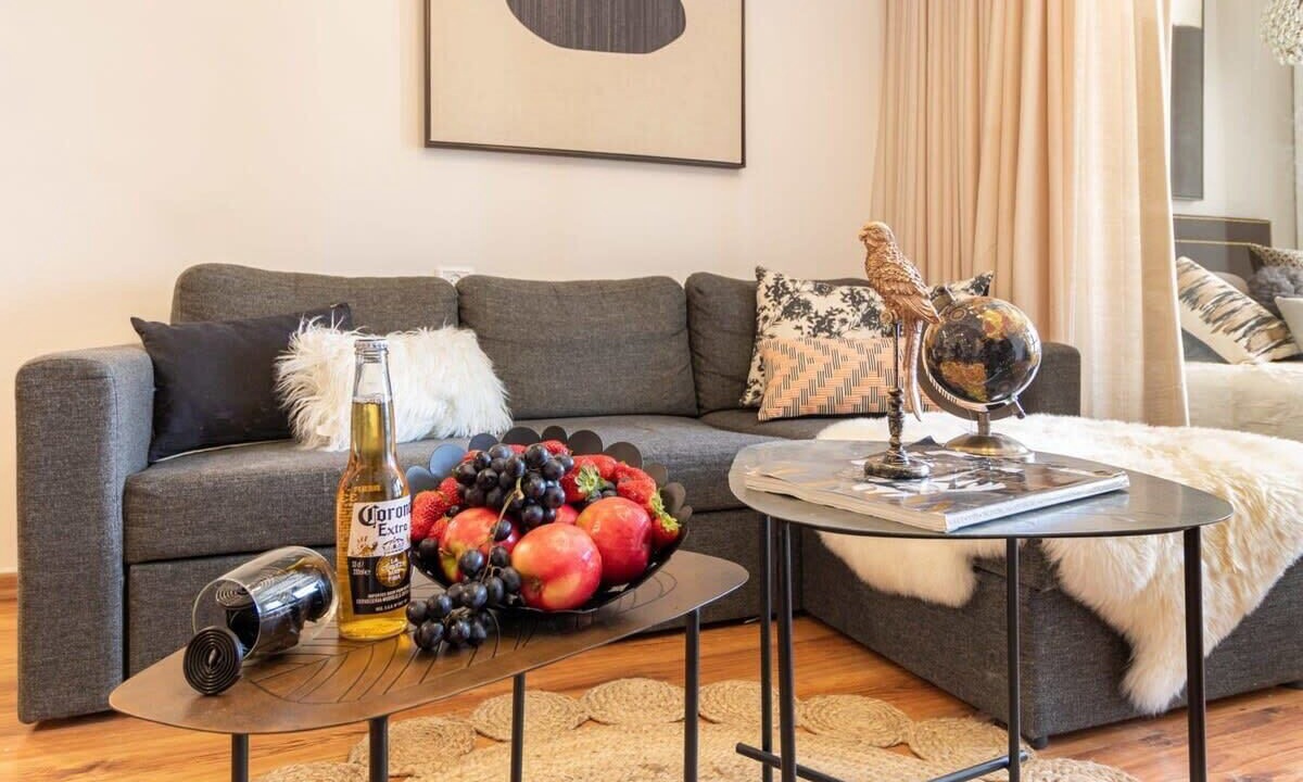 Photo of Livingroom in Mamilla