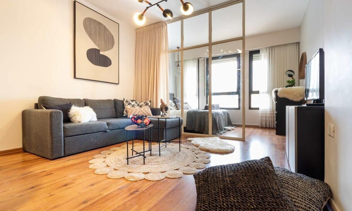Photo of Livingroom in Mamilla