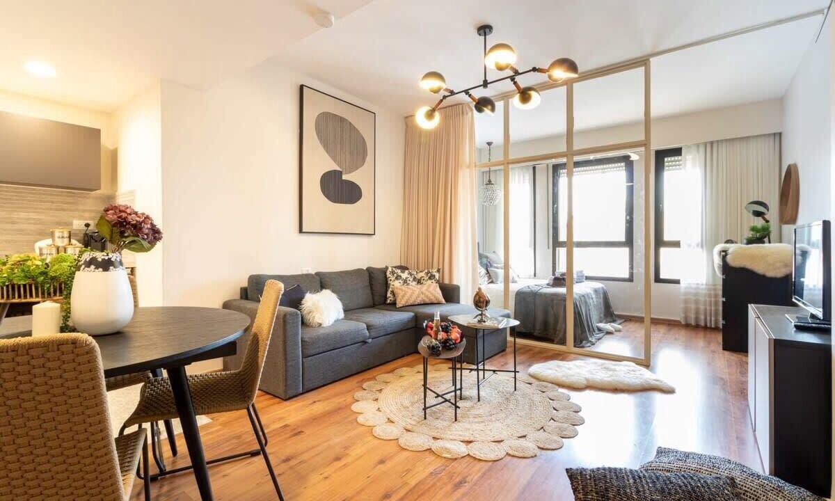Photo of Livingroom in Mamilla