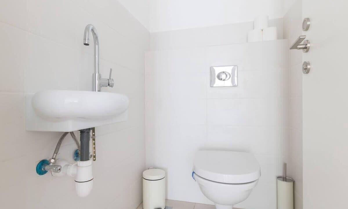 Photo of Bathroom in Jerusalem City Centre
