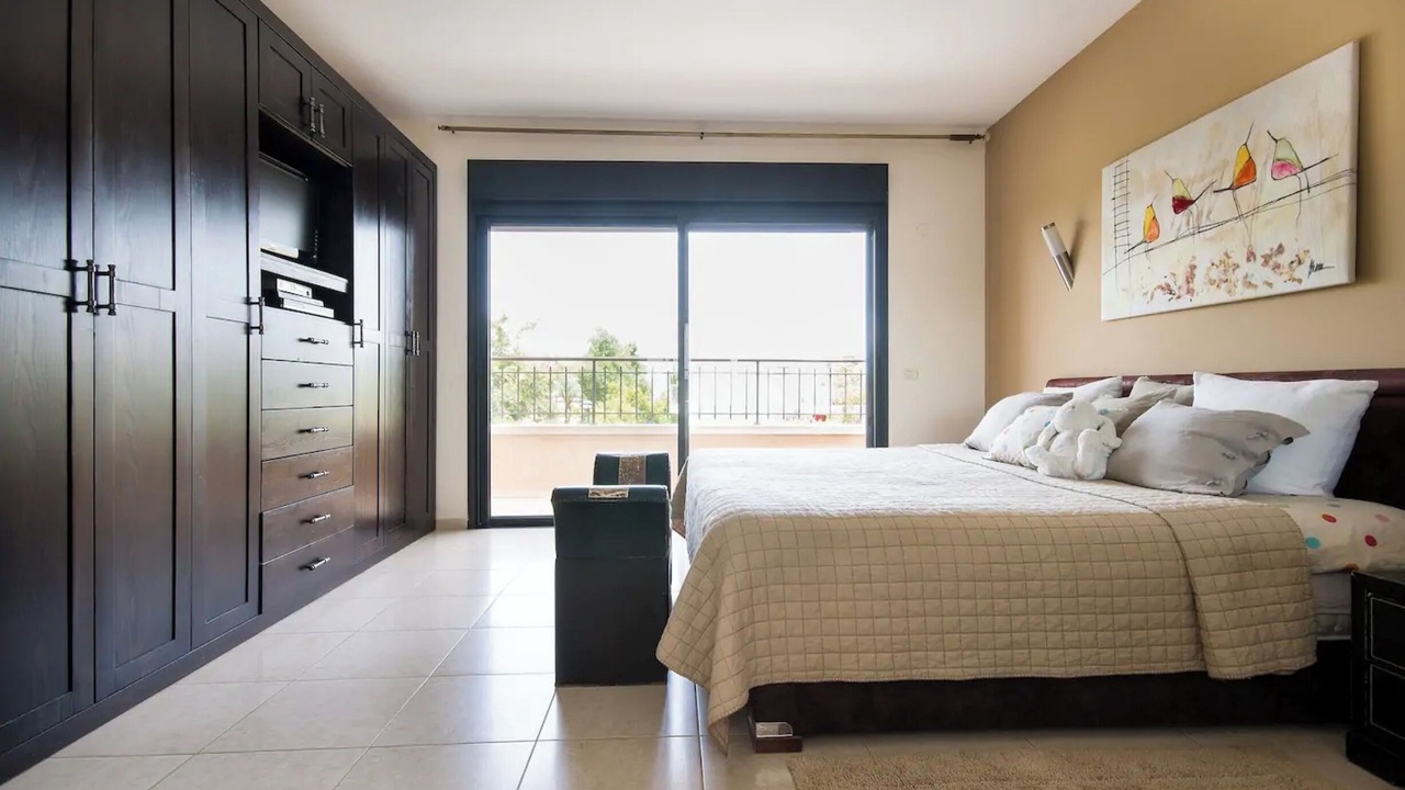 Photo of Bedroom in Caesarea