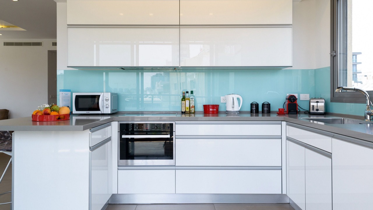 Photo of Kitchen in Tel Aviv Promenade