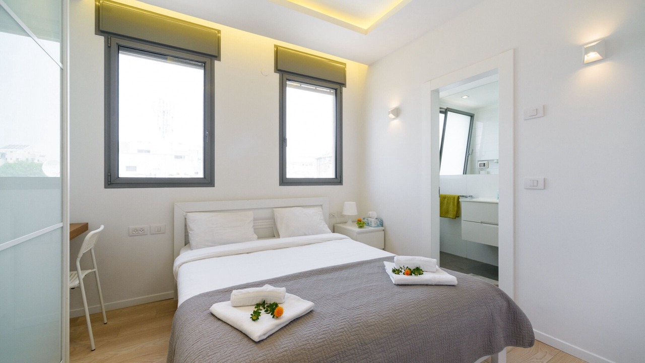 Photo of Bedroom in Tel Aviv Promenade