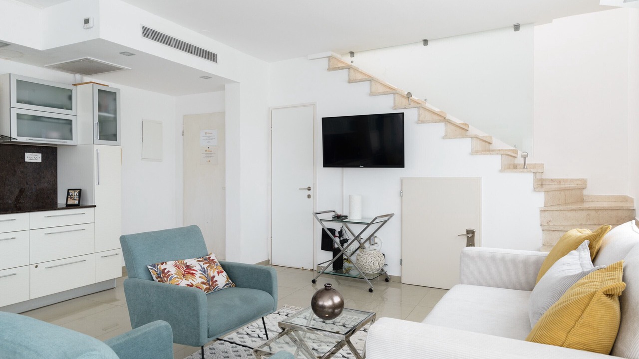 Photo of Livingroom in Old North