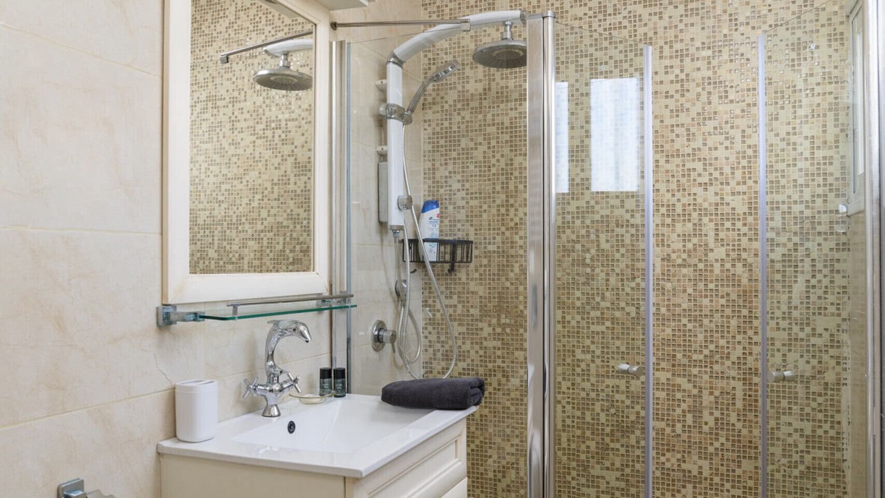 Photo of Bathroom in Old North