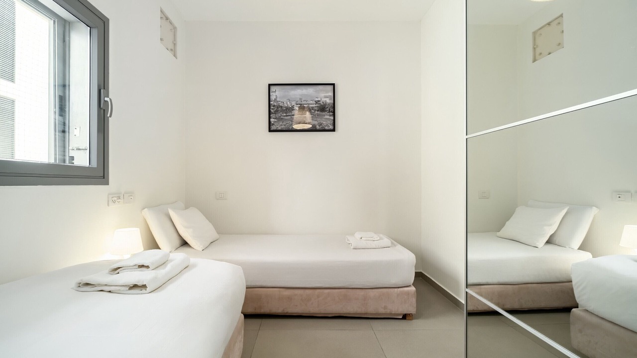 Photo of Bedroom in Tel Aviv Promenade