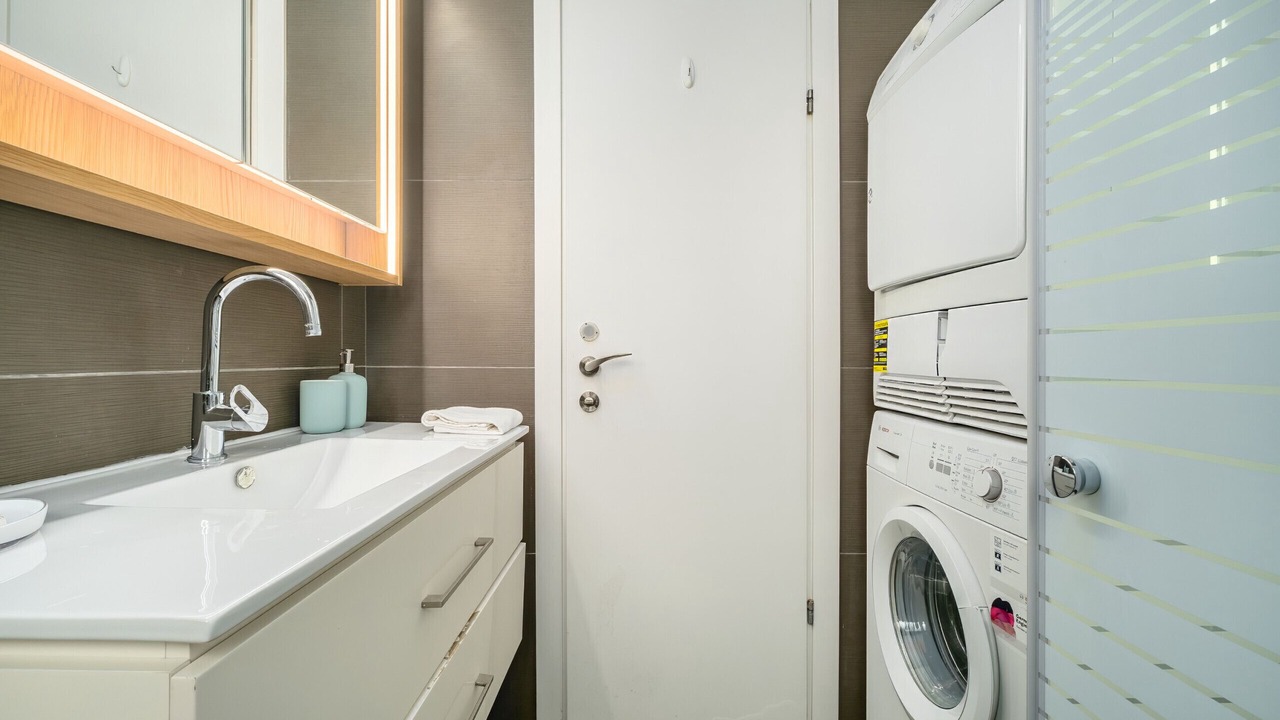 Photo of Bathroom in Tel Aviv Promenade