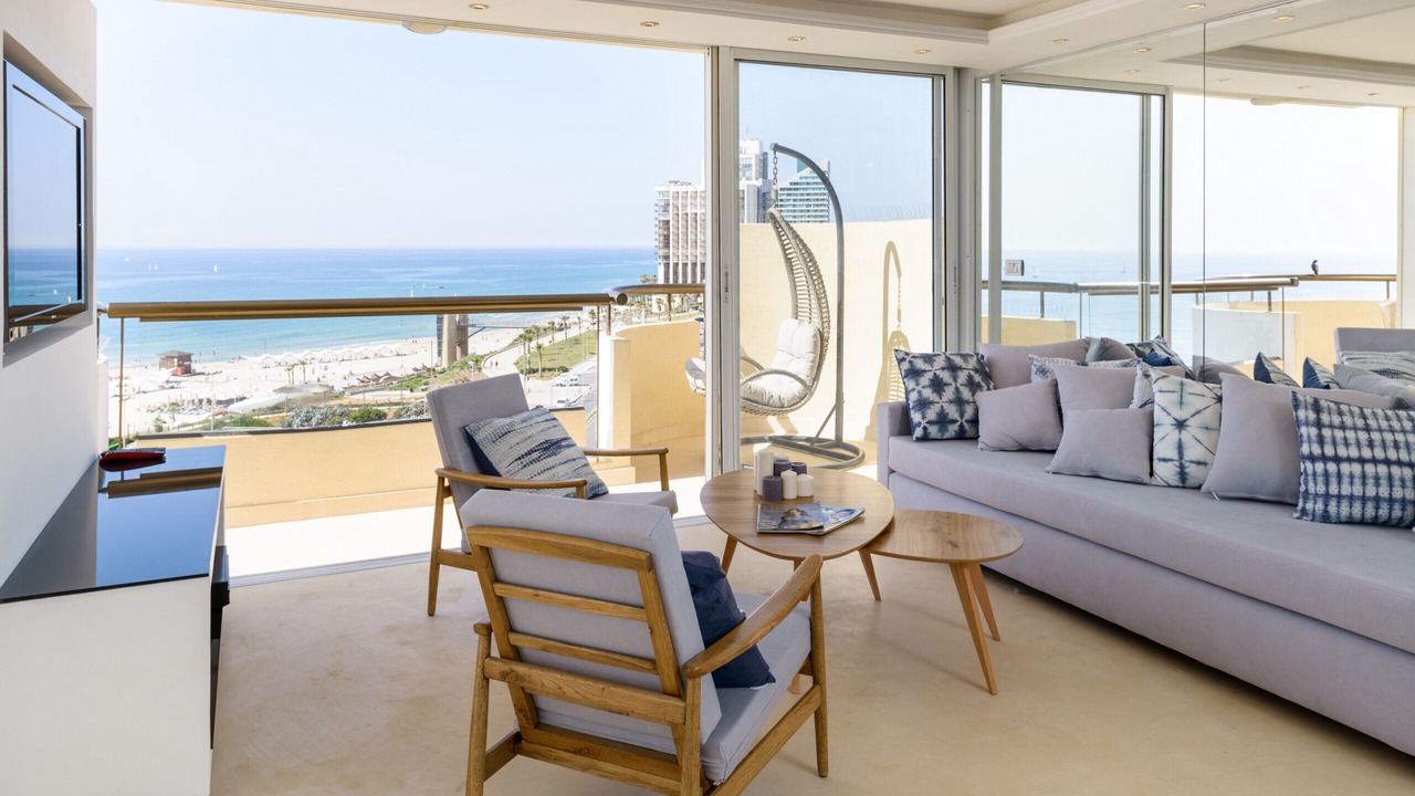 Photo of Livingroom in Herzliya Pituach