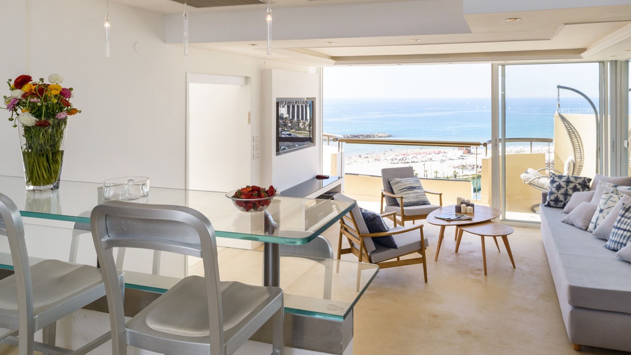 Photo of Livingroom in Herzliya Pituach