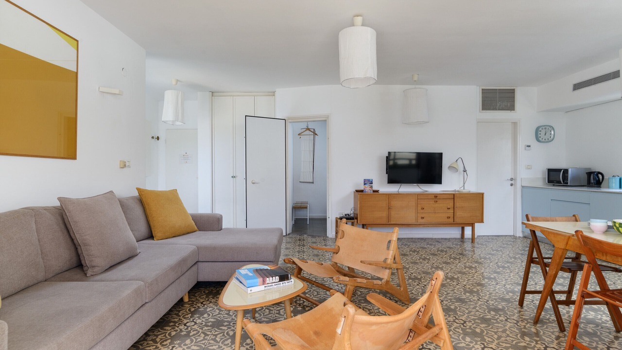 Photo of Livingroom in Neve Tzedek