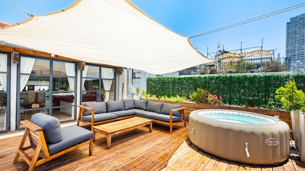 Photo of Patio Balcony in Neve Tzedek