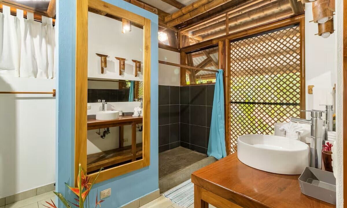 Photo of Bathroom in Puerto Jimenez