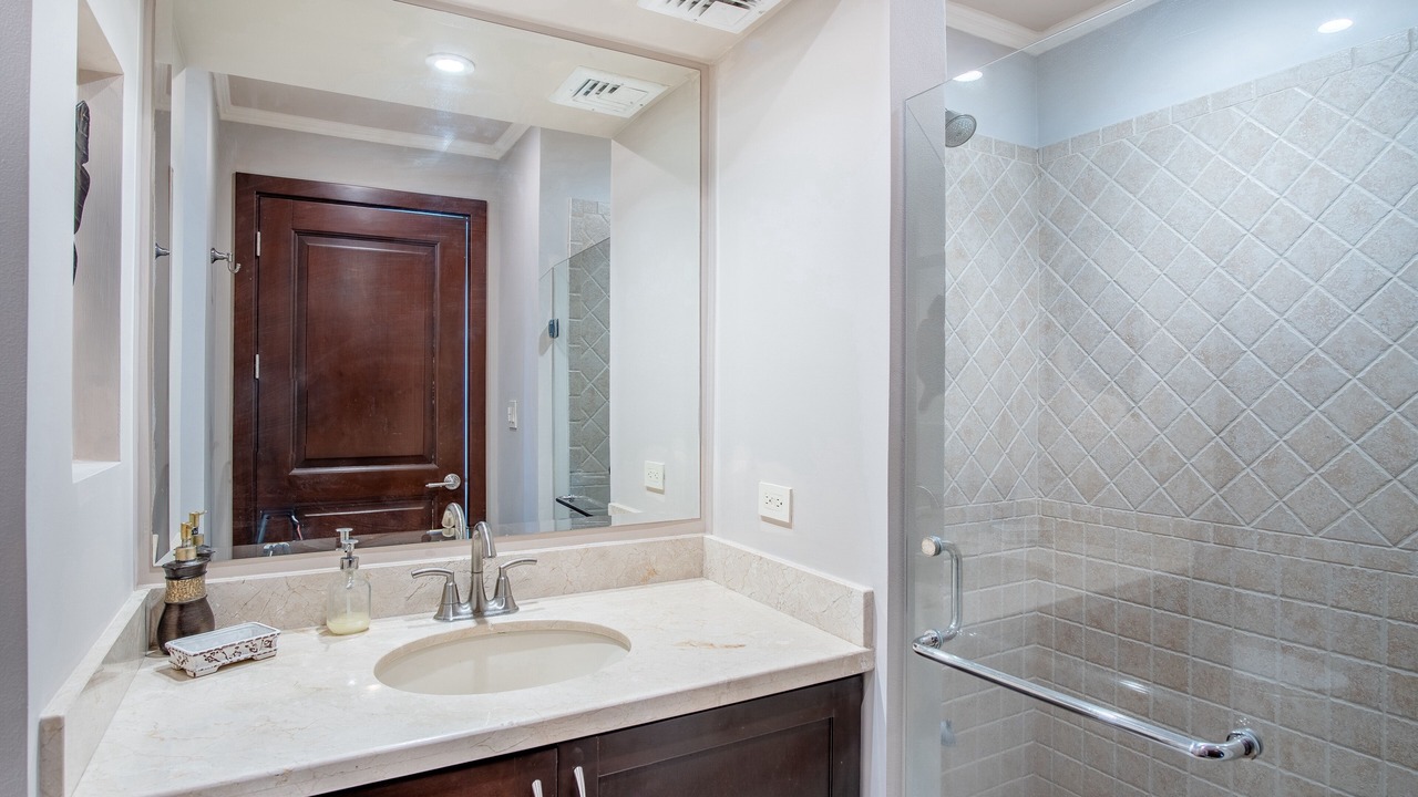Photo of Bathroom in Coco