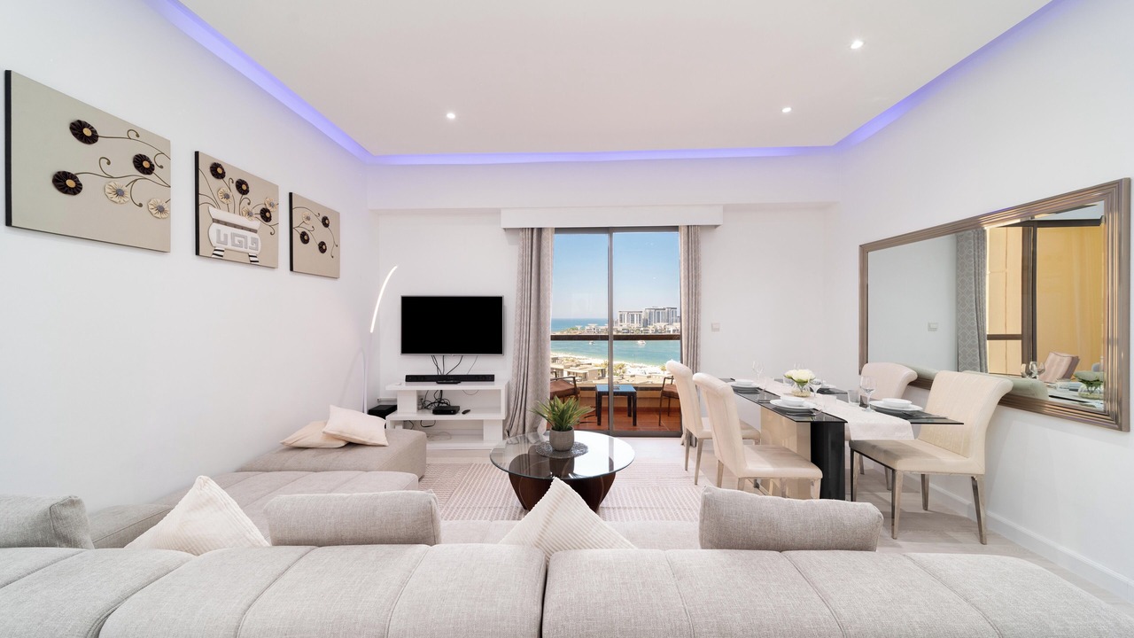 Photo of Livingroom in Jumeirah Beach Residence